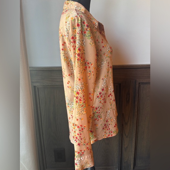 Adore Me Floral Button-Down Shirt - Beige and Red Small - Picture 5 of 7